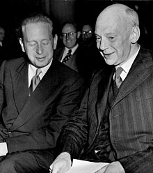 dennis-holm-robertson