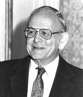 qarret-hardin