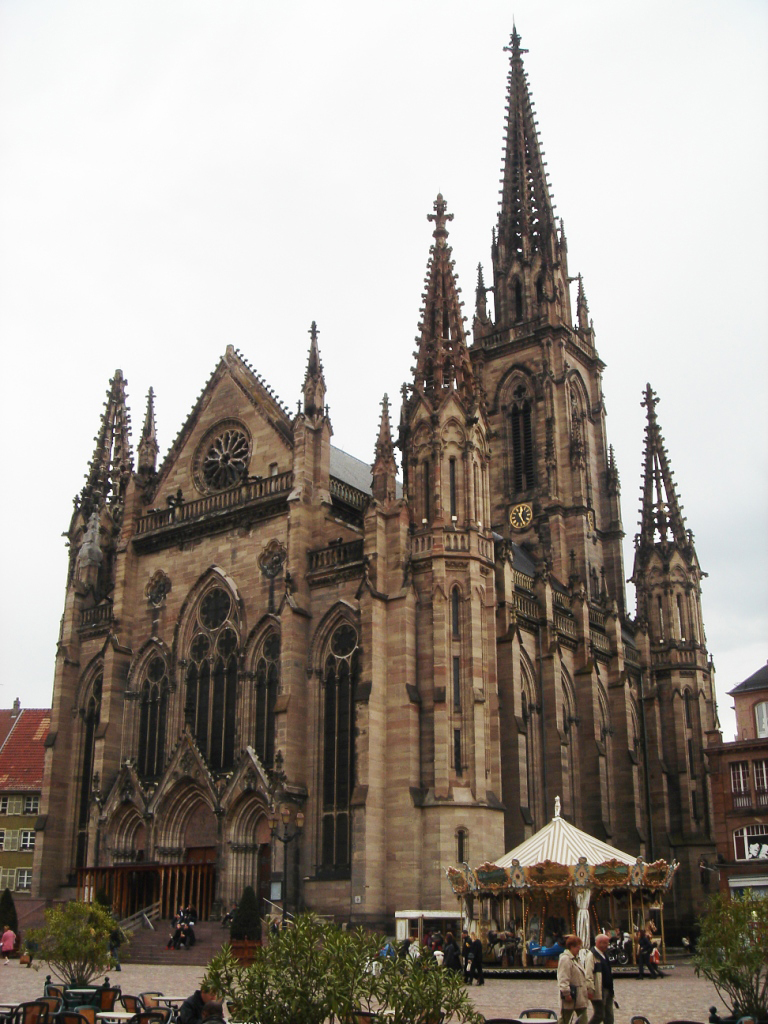 protestant-muqeddes-stefan-kilsesi
