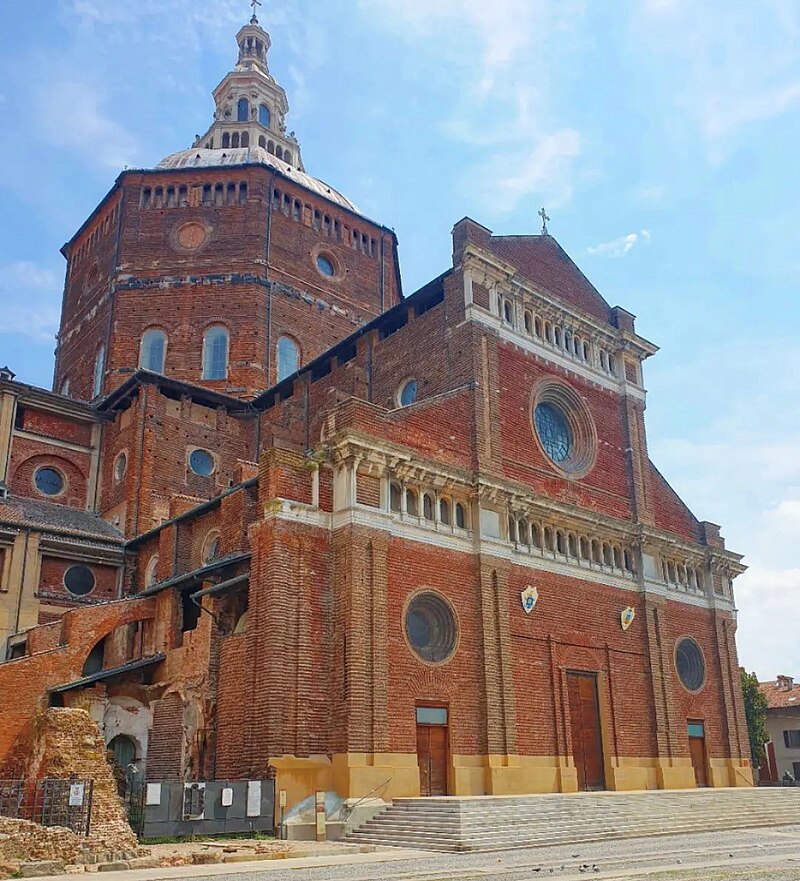 pavia-kafedrali