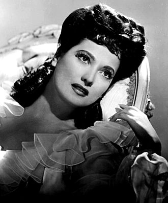 merle-oberon