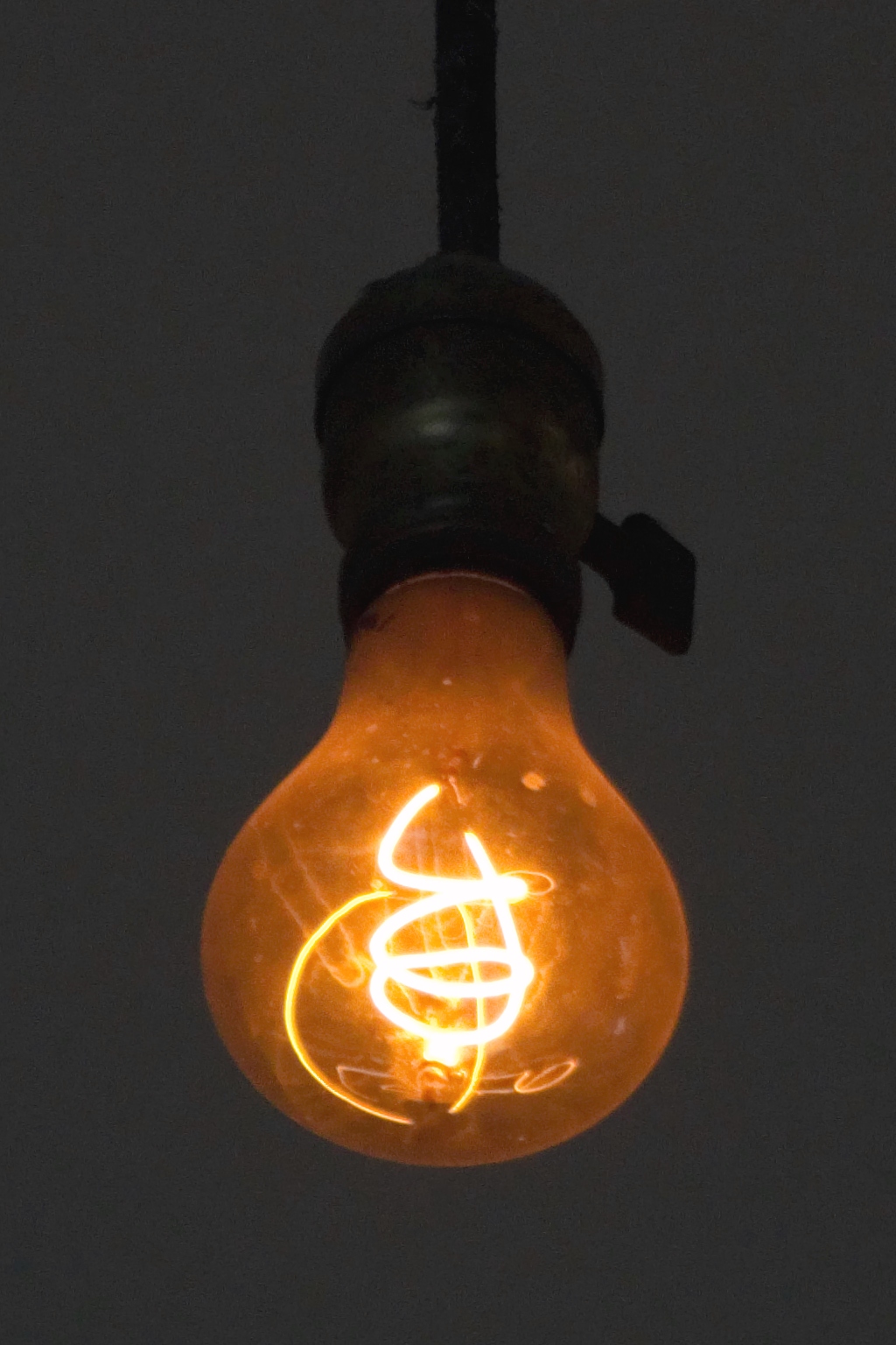 centennial-light-lampasi-123-ildir-yanan-lampa