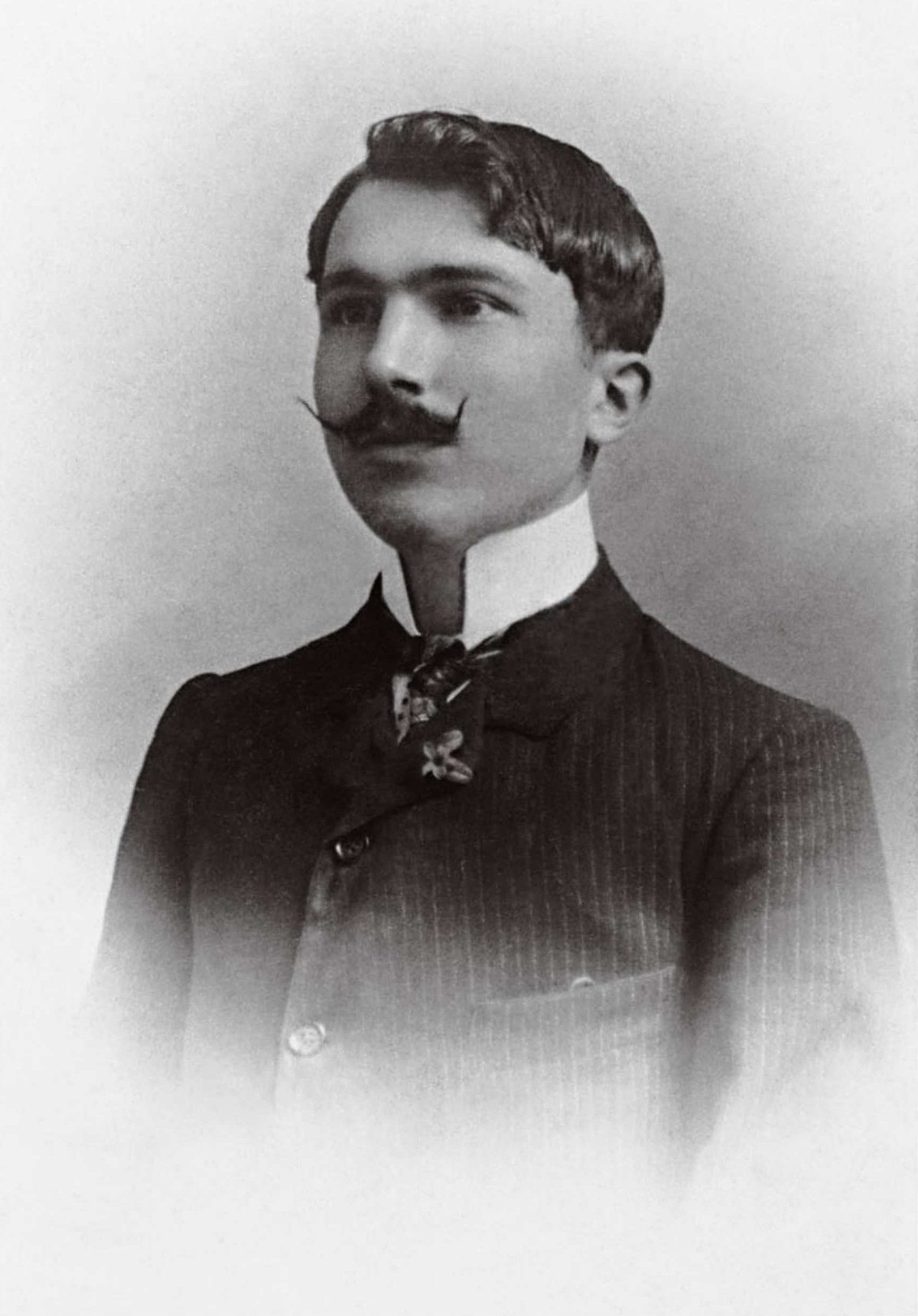 nikos-kazandzakis-yazici-filosof