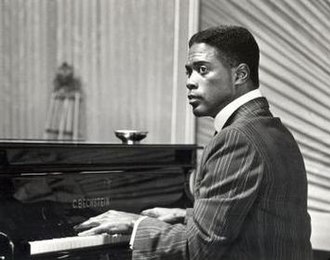 howard-rollins