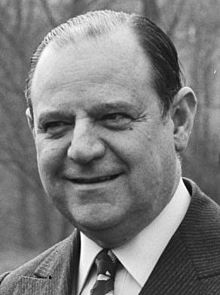 raymond-barre