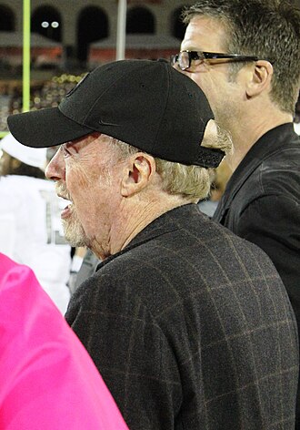 phil-knight